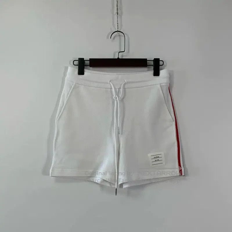 Thom Browne Thom Browne Women's White Shorts . Size 28" / US 6 / IT 42 - 1 Thumbnail