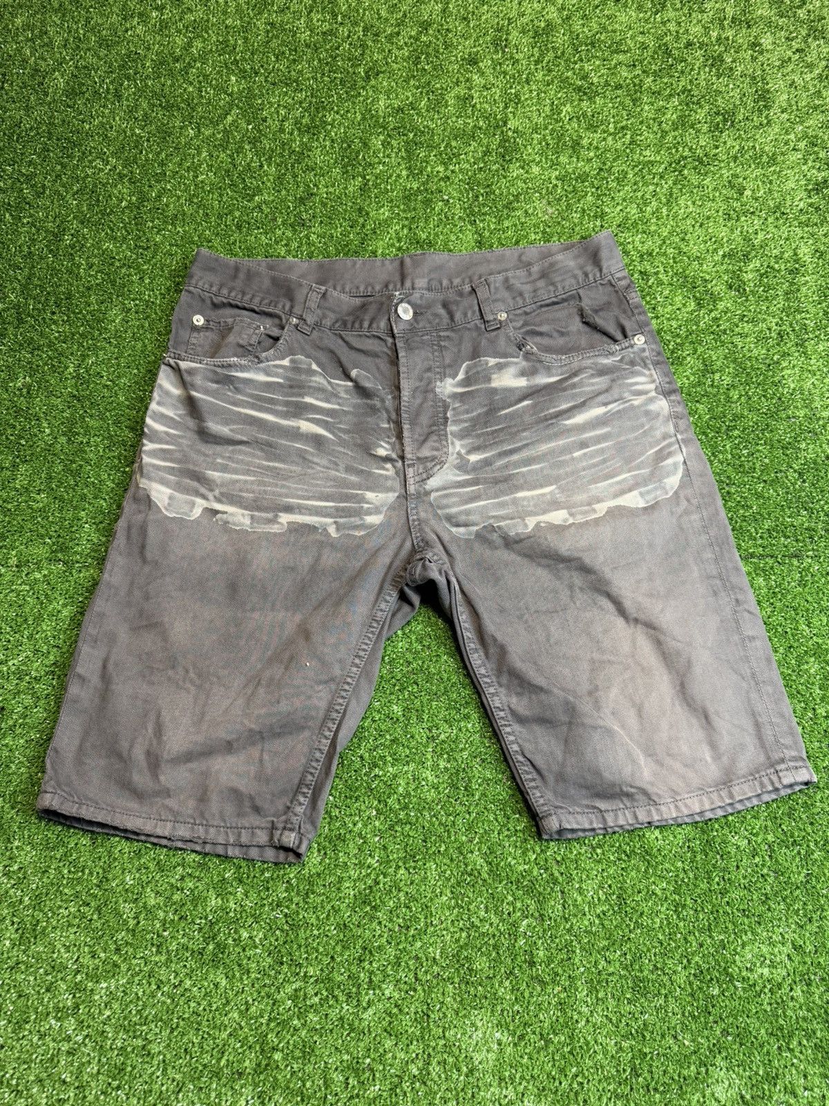 Prada Vintage y2k Prada Custom Denim Gray Avantgarde Distressed Sh Size US 32 / EU 48 - 1 Thumbnail