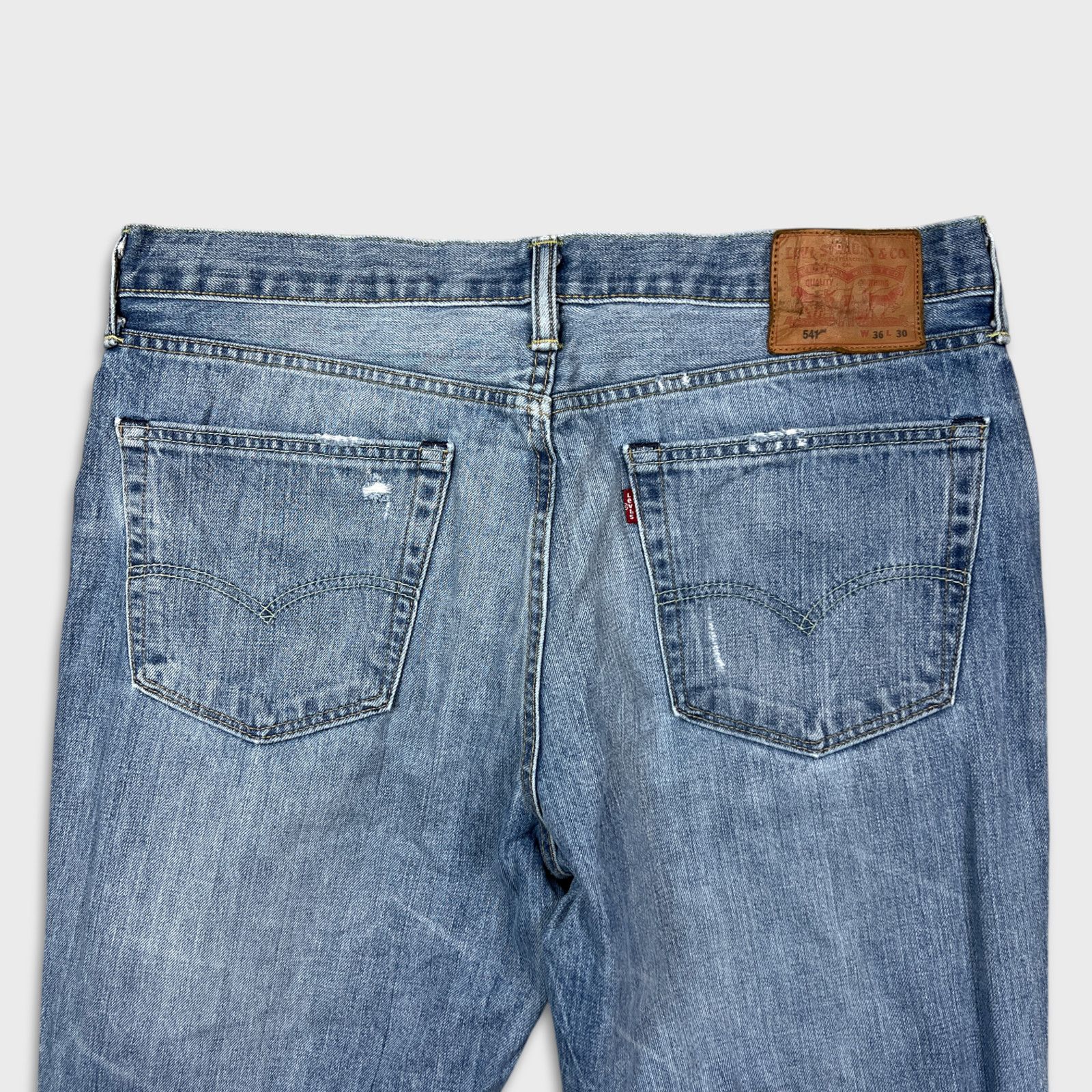 Levi's × Vintage Levi's 541 Jeans 36x30 Athletic Taper Distress Denim Pants Size US 36 / EU 52 - 7 Thumbnail