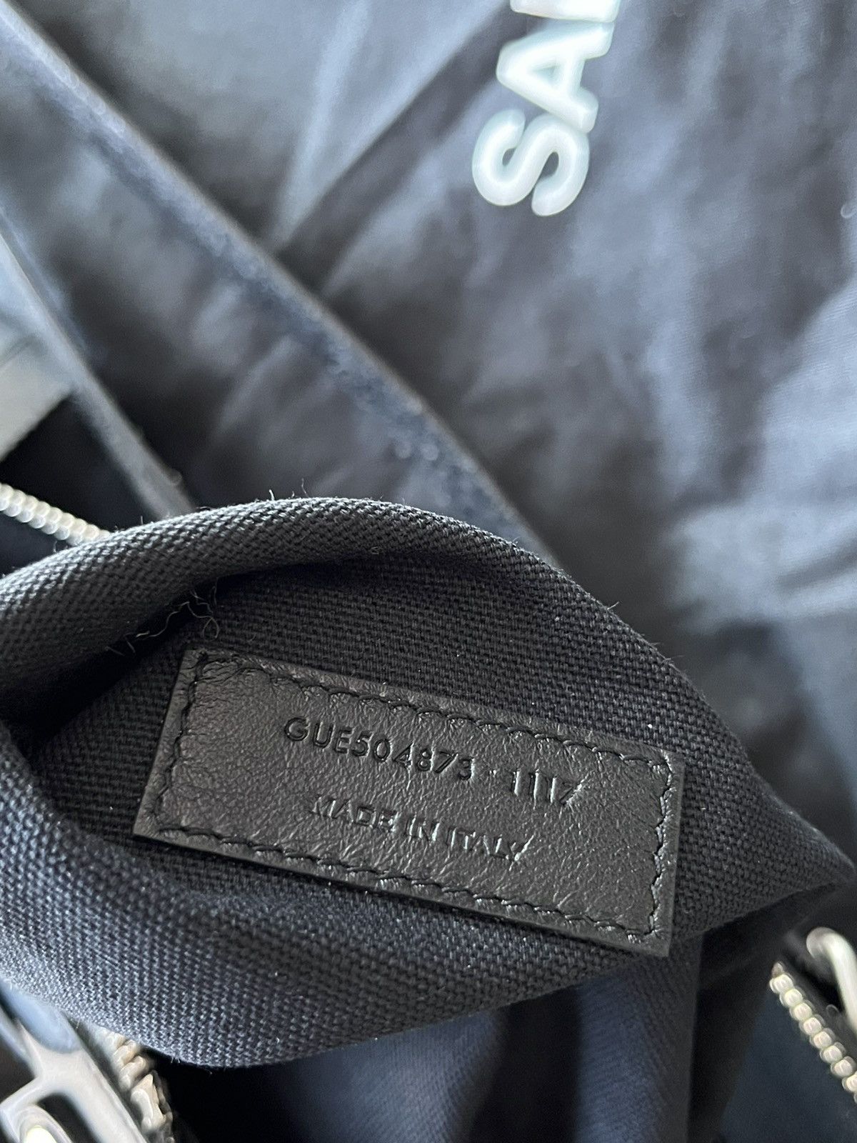 Saint Laurent Paris Rare Saint Laurent $2K Super Runway ID Convertible Bag XL Size ONE SIZE - 14 Thumbnail