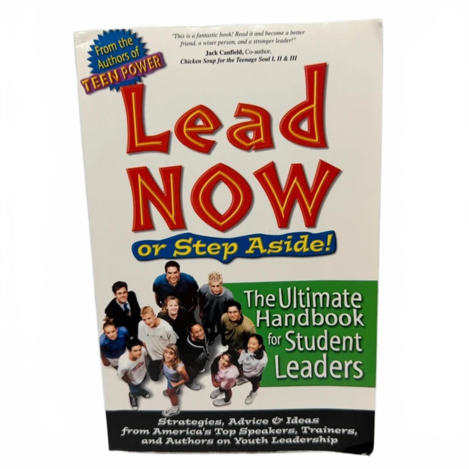Other Lead Now or Step Aside - C Kevin Wanzer - Paperback Size ONE SIZE - 1 Thumbnail