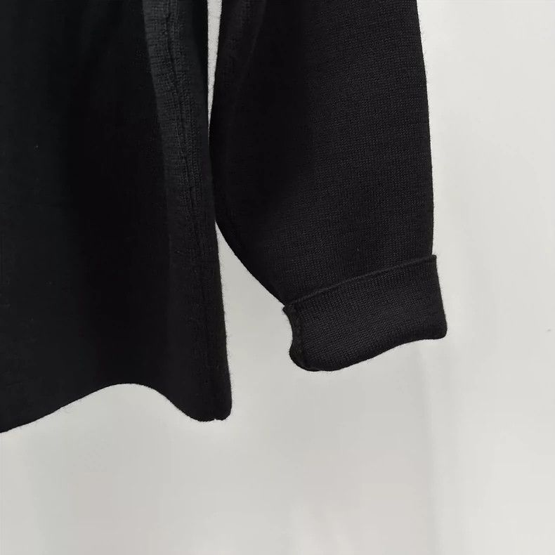 Balenciaga Balenciaga FW21 Multilingual logo Crew Neck Pullover sweate Size US XS / EU 42 / 0 - 4 Thumbnail