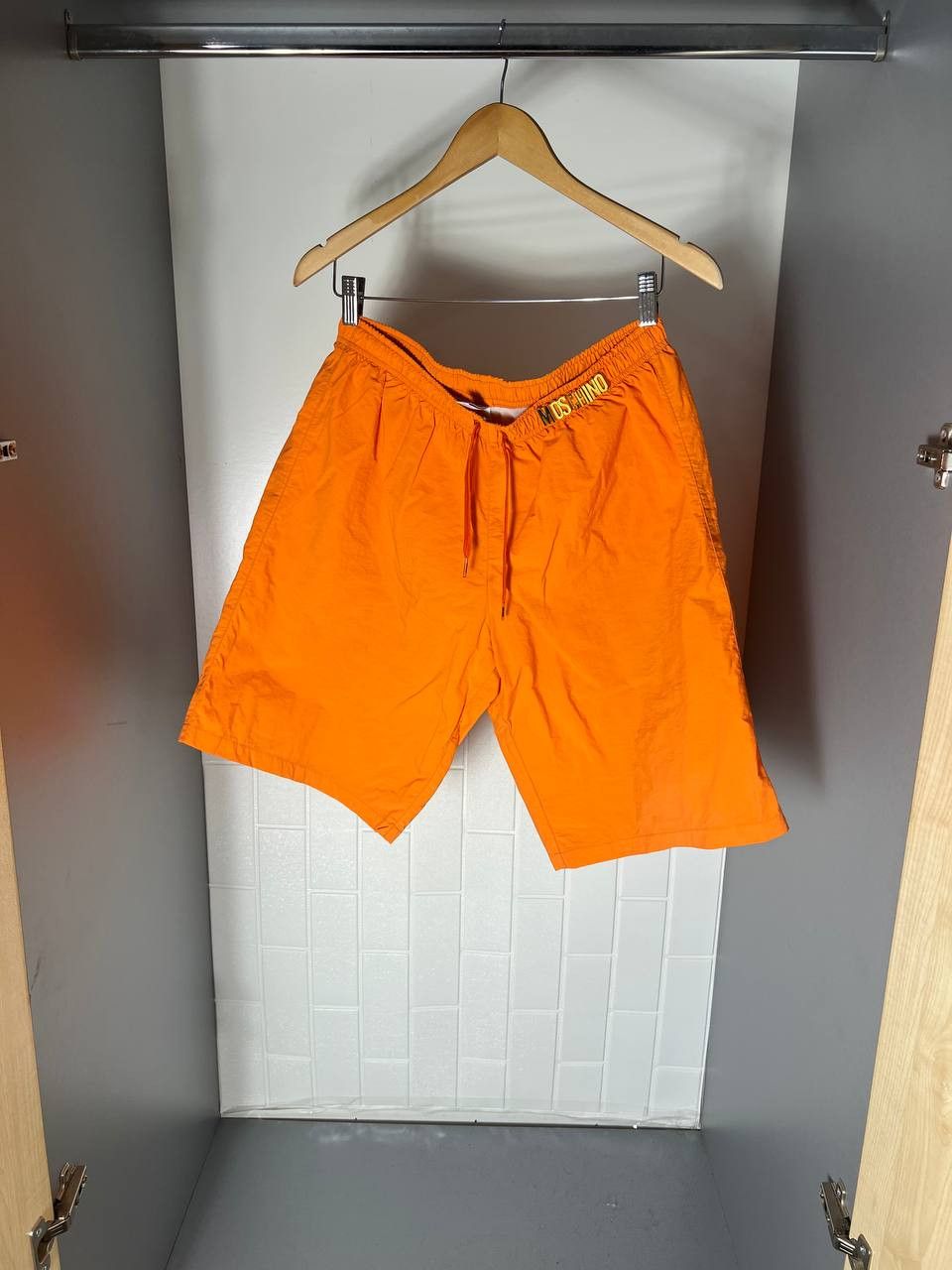 Moschino VINTAGE LOVE MOSCHINO NYLON ITALIAN DESIGNER CASU SHORTS Y2K Size US 36 / EU 52 - 2 Thumbnail