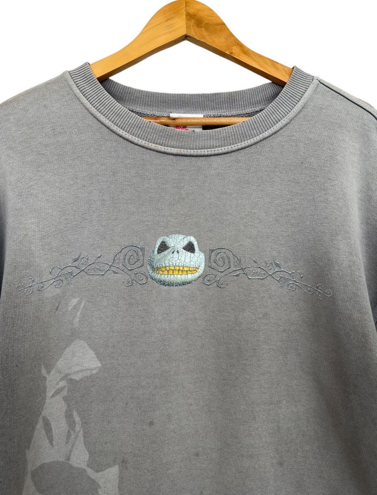 Vintage Vintage 90s Nightmare Before Christmas Sunfaded Sweatshirt Size US L / EU 52-54 / 3 - 10 Thumbnail