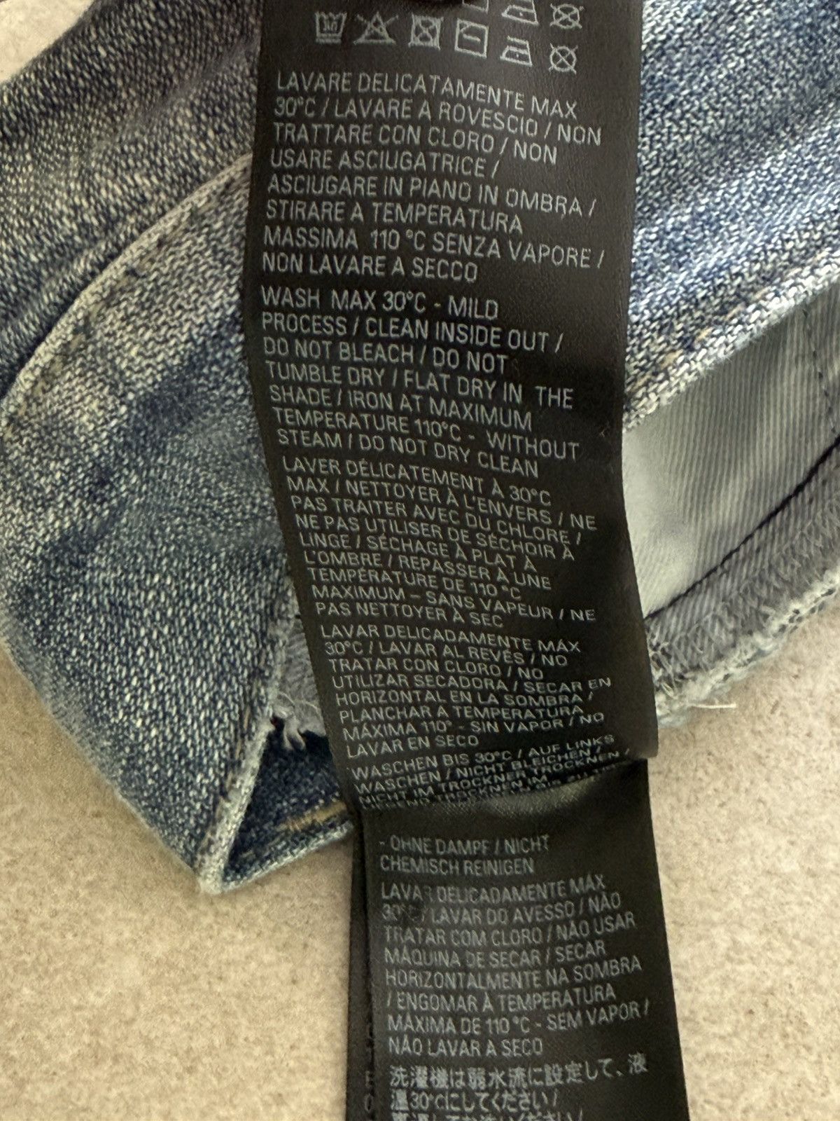 Balenciaga Balenciaga Y2K G-Star Jeans S (runs bigger) as new Unisex Size US 30 / EU 46 - 9 Thumbnail