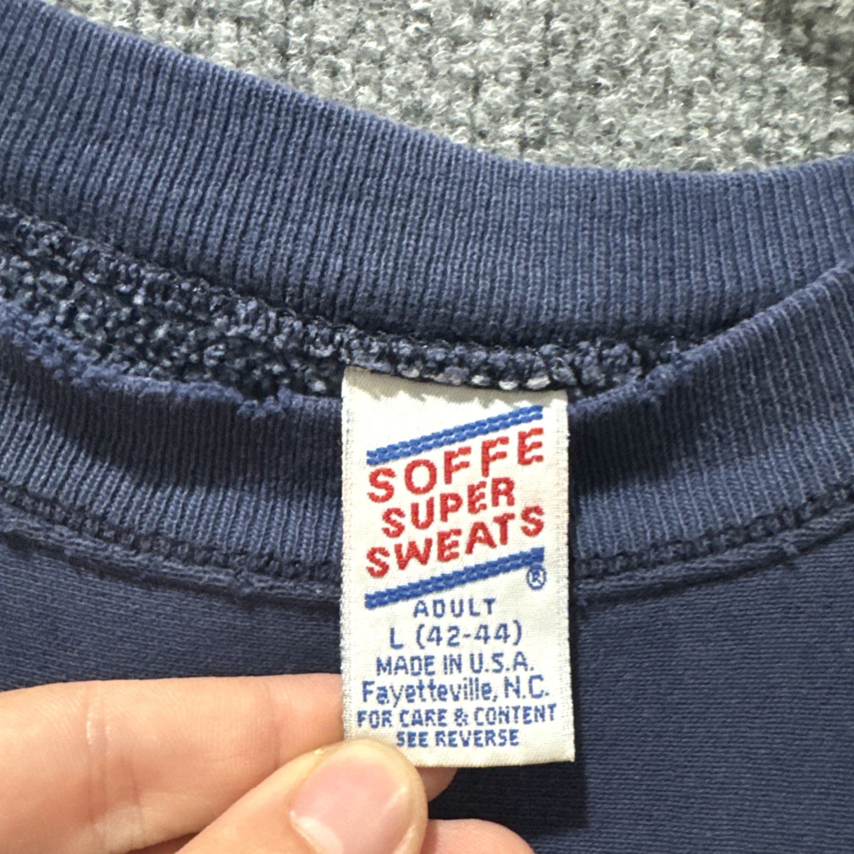 Soffe VINTAGE Soffe University Crewneck Sweatshirt L Men Blue 80’s Reverse Weave Reversible Michigan College pullover Mens Size US L / EU 52-54 / 3 - 7 Thumbnail