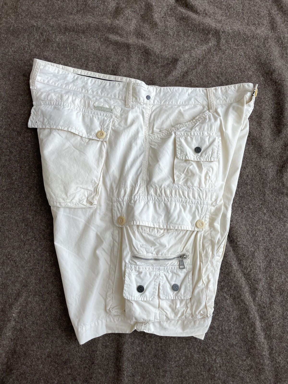 Cerruti 1881 Cerruti 1881 Shorts Size US 38 / EU 54 - 8 Thumbnail