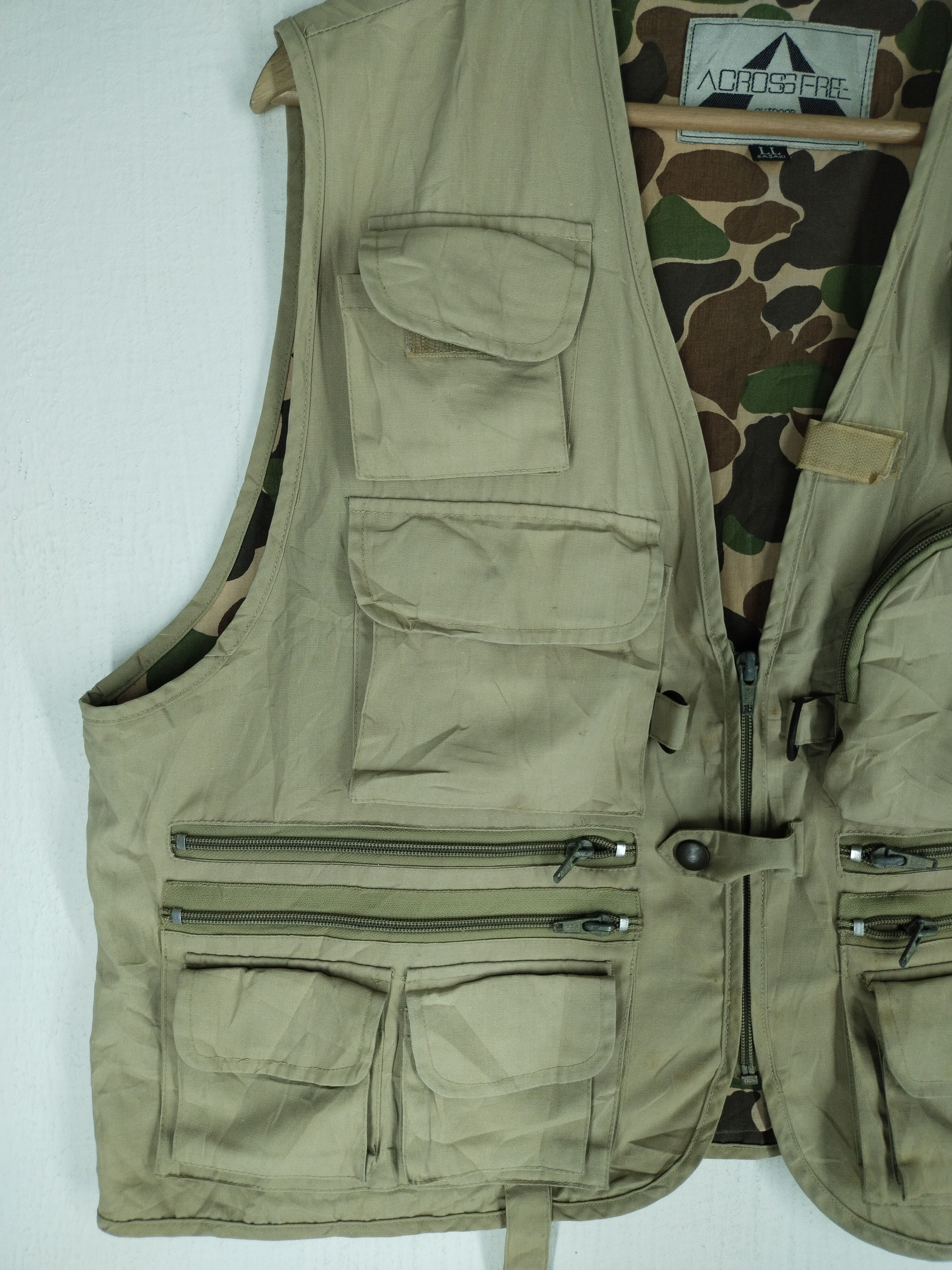 Gear for Sports 🔥 Vtg Camo Vest Reversible Tactical Pocket Size US L / EU 52-54 / 3 - 4 Thumbnail