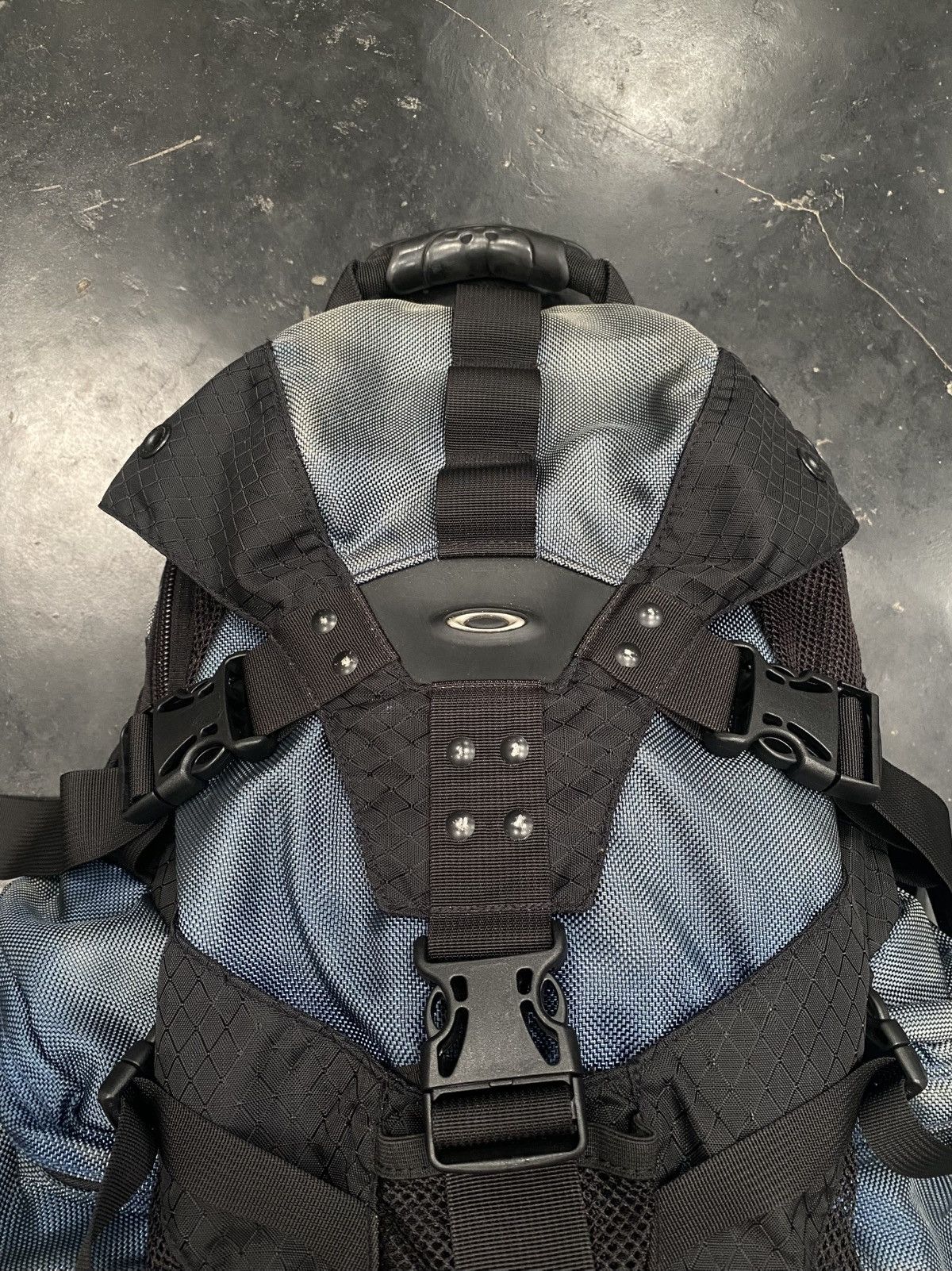 Oakley Vintage 90S Oakley Technical Backpack Blue Size ONE SIZE - 4 Thumbnail