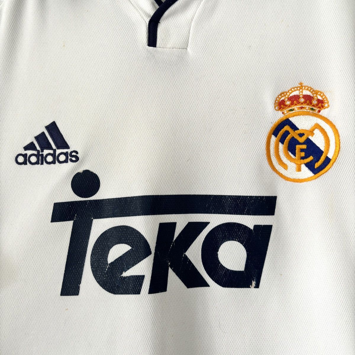 Adidas × Vintage 2000 2001 Real Madrid Adidas Retro Vintage Soccer Jersey Size US M / EU 48-50 / 2 - 7 Thumbnail