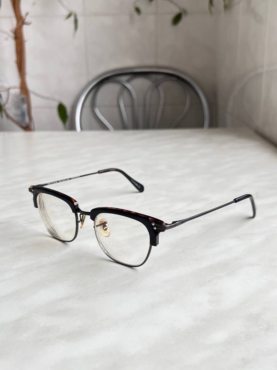 Vintage Oliver Peoples Eyeglasses Frame Eyewear OV1132 BANKS