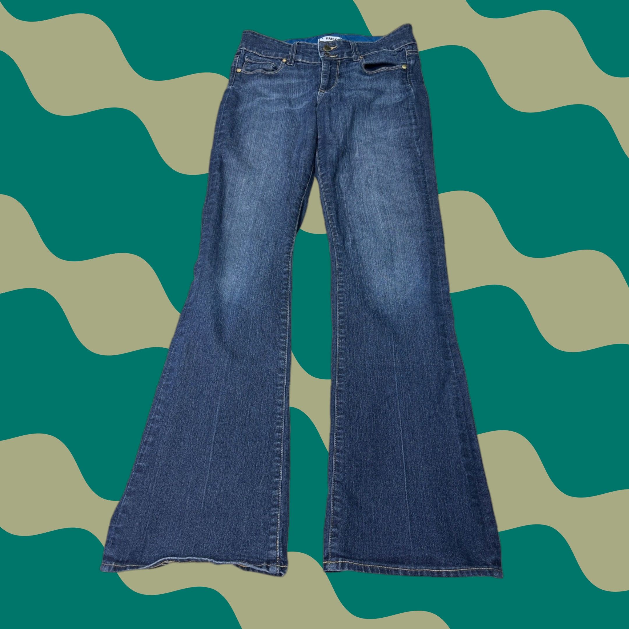 Paige Paige Hidden Hills Petite Flare Jeans Dark Wash Carson WA838 Womens 28X31 USA Size 28" / US 6 / IT 42 - 1 Thumbnail