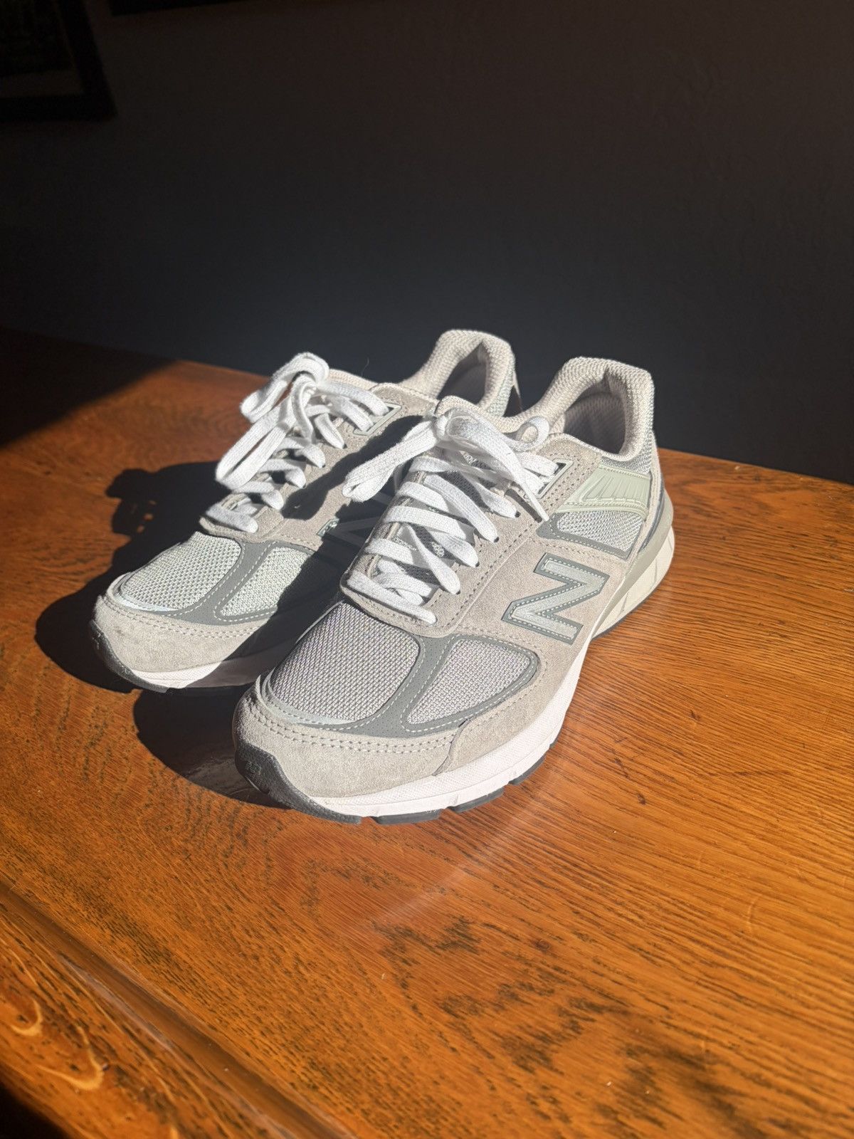 New Balance 990 V5 Size US 8 / IT 38 - 1 Thumbnail