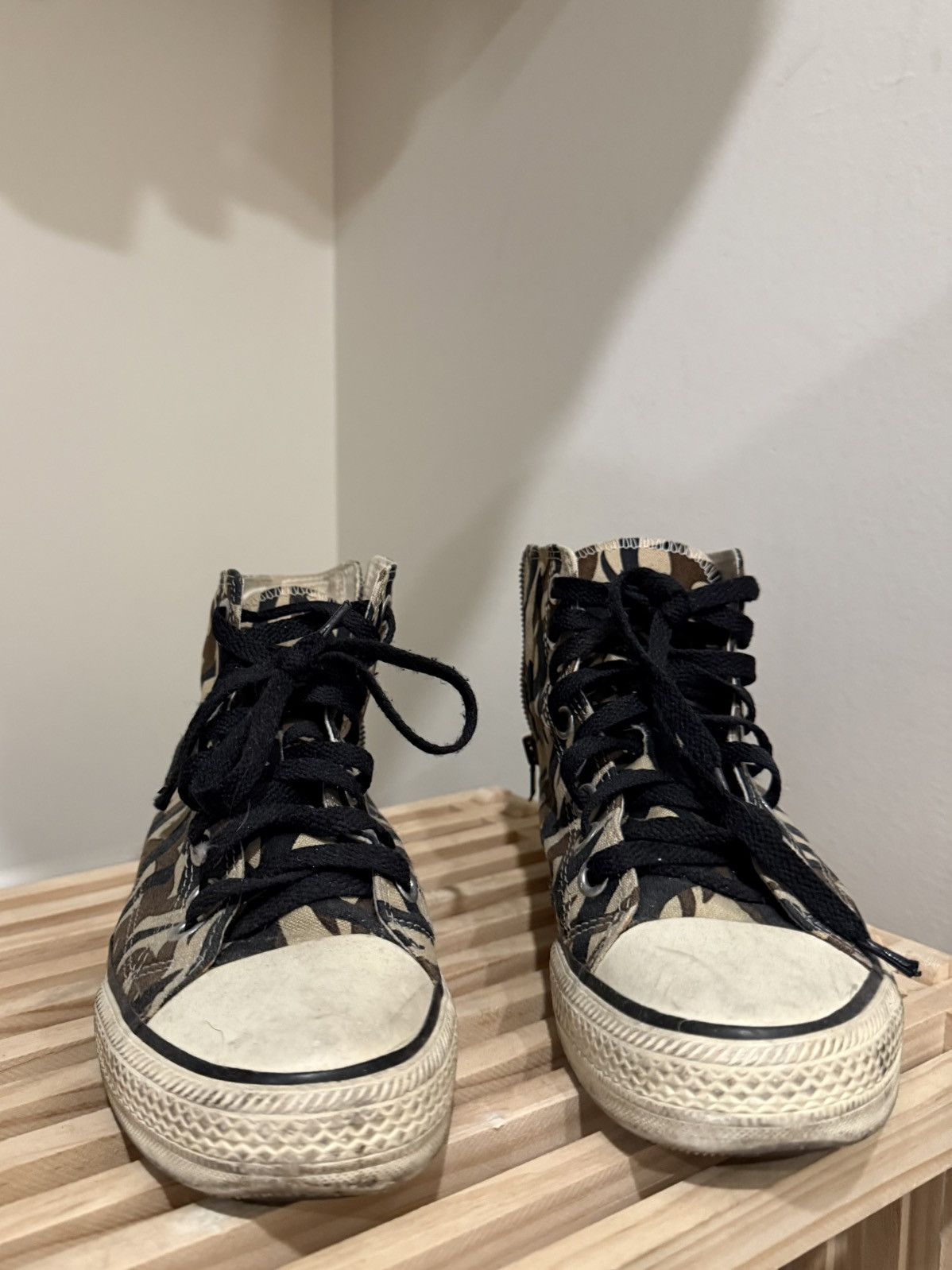 Number (N)ine FW04 Heart Tribal Camo Chucks Size US 7 / EU 40 - 3 Thumbnail