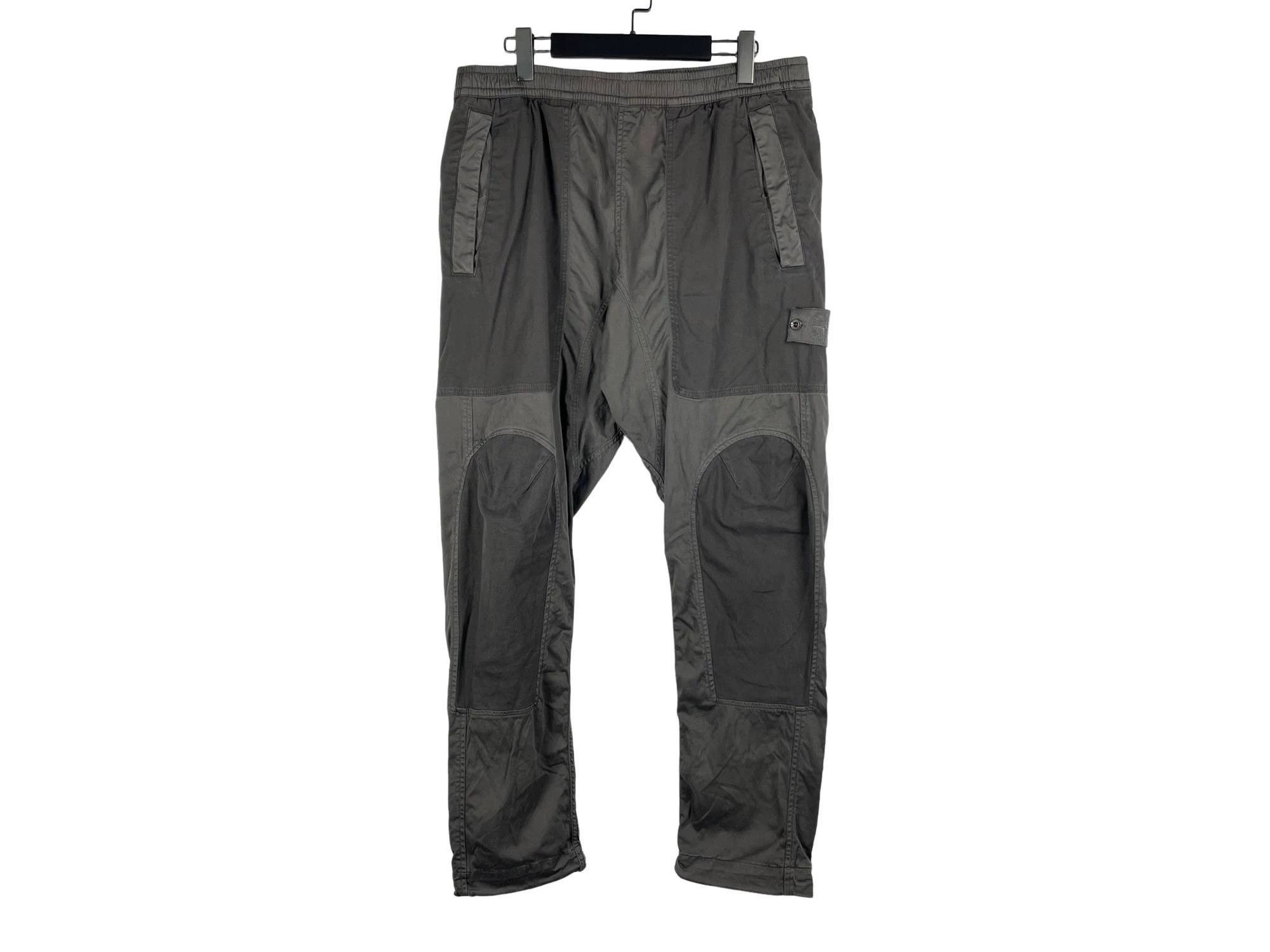 Stone Island Stone Island Ghost Colorblocked Cargo Pants Black & Gray Size US 36 / EU 52 - 1 Thumbnail