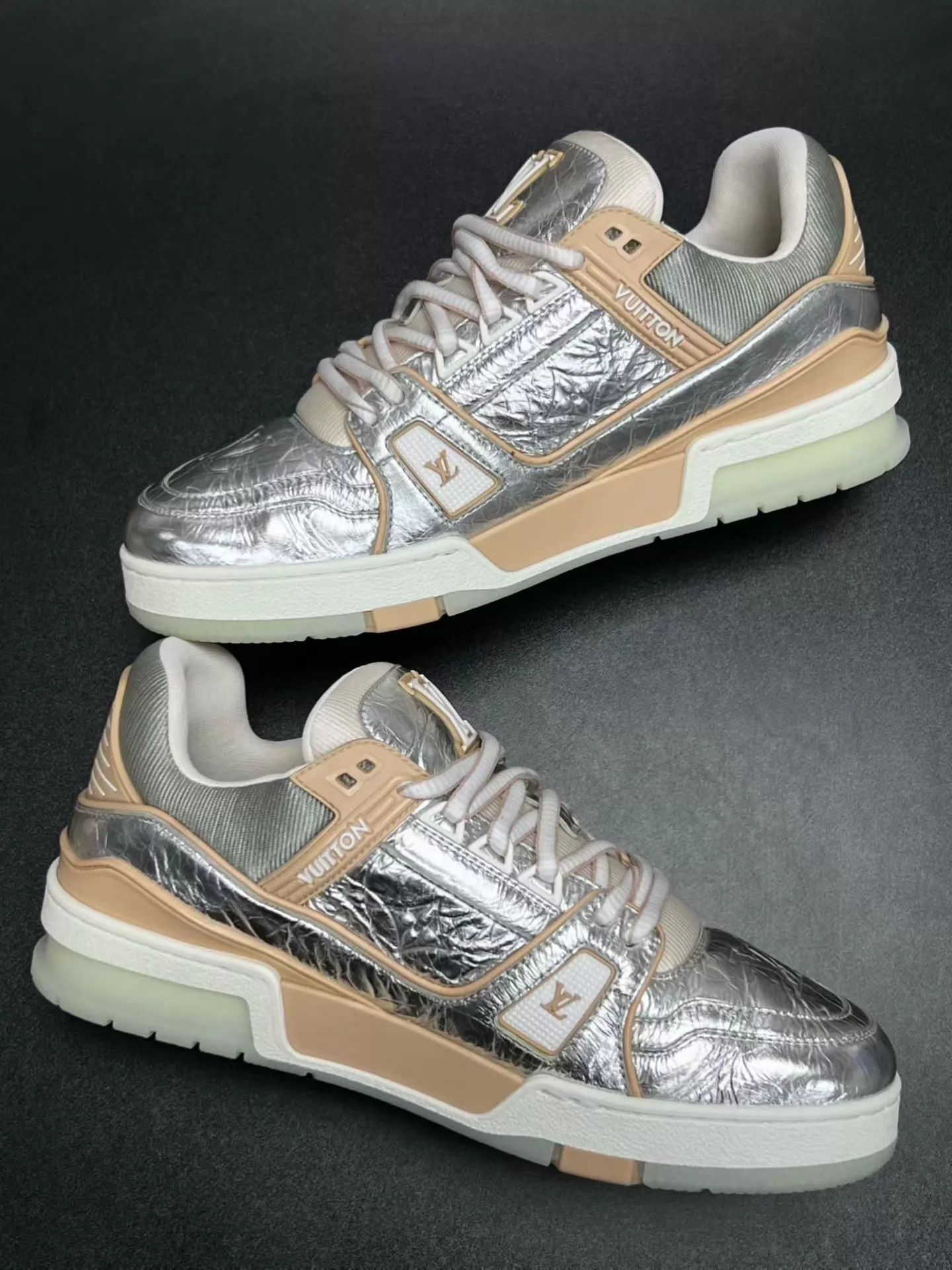 Louis Vuitton LV Trainer Metallic Silver UK6.5 Near New Size US 7.5 / EU 40-41 - 6 Thumbnail