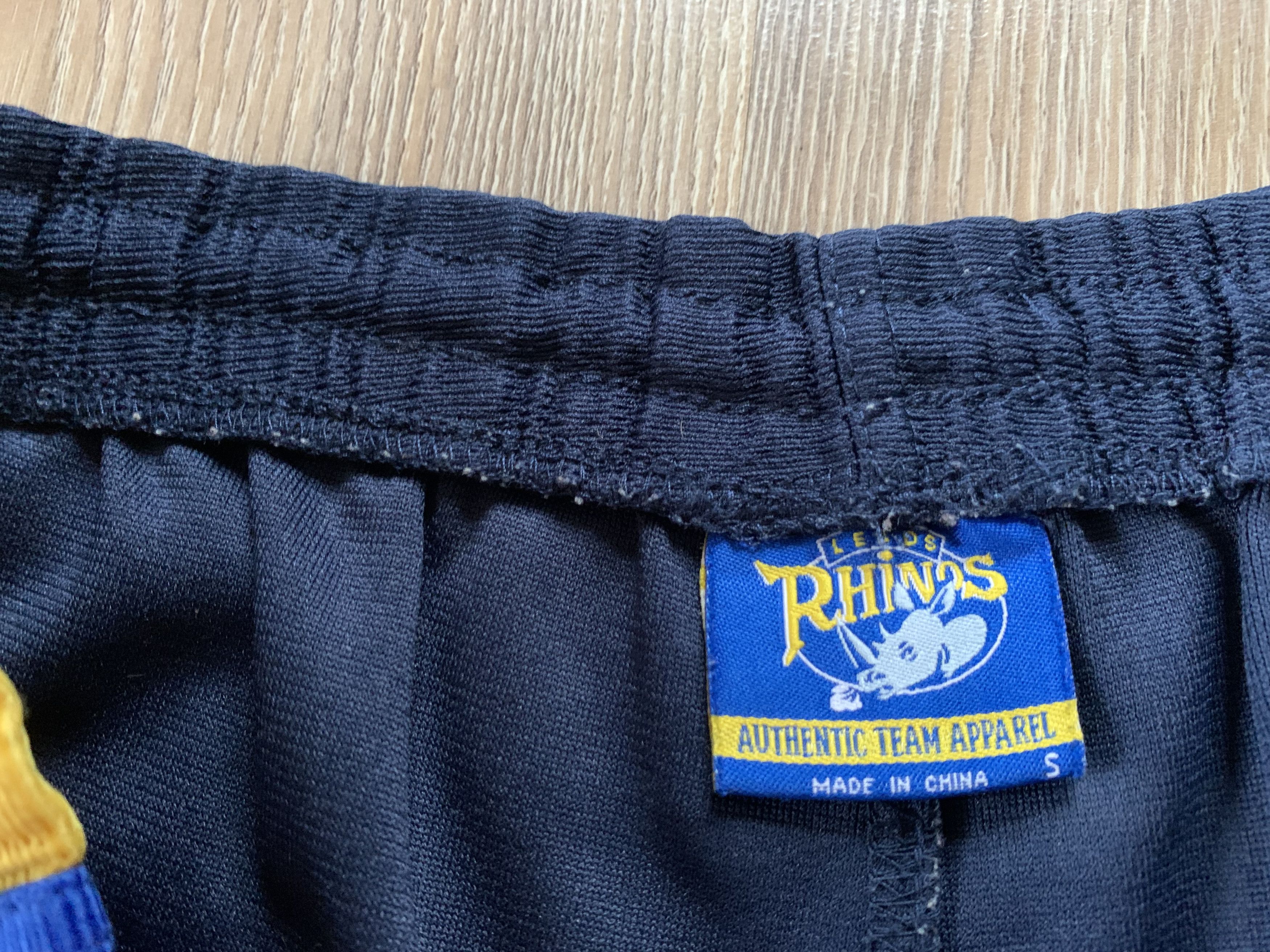 Other Leeds Rhinos ISC Vintage Shorts Size US 30 / EU 46 - 9 Thumbnail