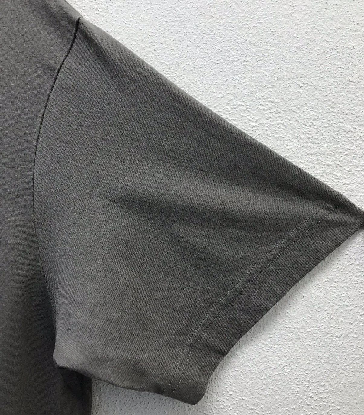 Japanese Brand × Uniqlo × Vintage Vintage Uniqlo Black Cat Shirt Size US XL / EU 56 / 4 - 5 Thumbnail