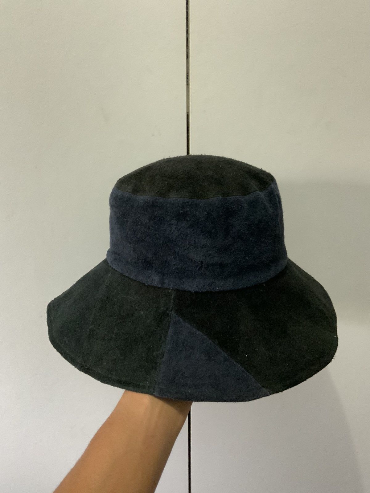 Genuine Leather Suade Leather Bucket Hat Size ONE SIZE - 1 Thumbnail