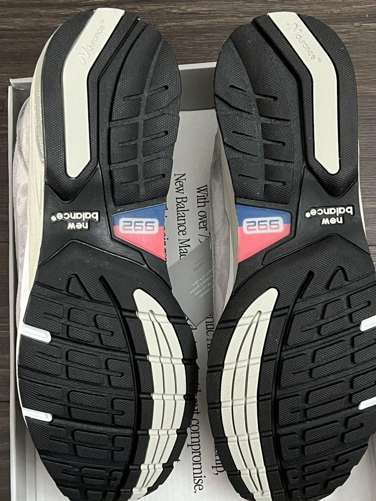 New Balance New Balance 992 made in USA grey 9.5 Size US 9.5 / EU 42-43 - 11 Thumbnail