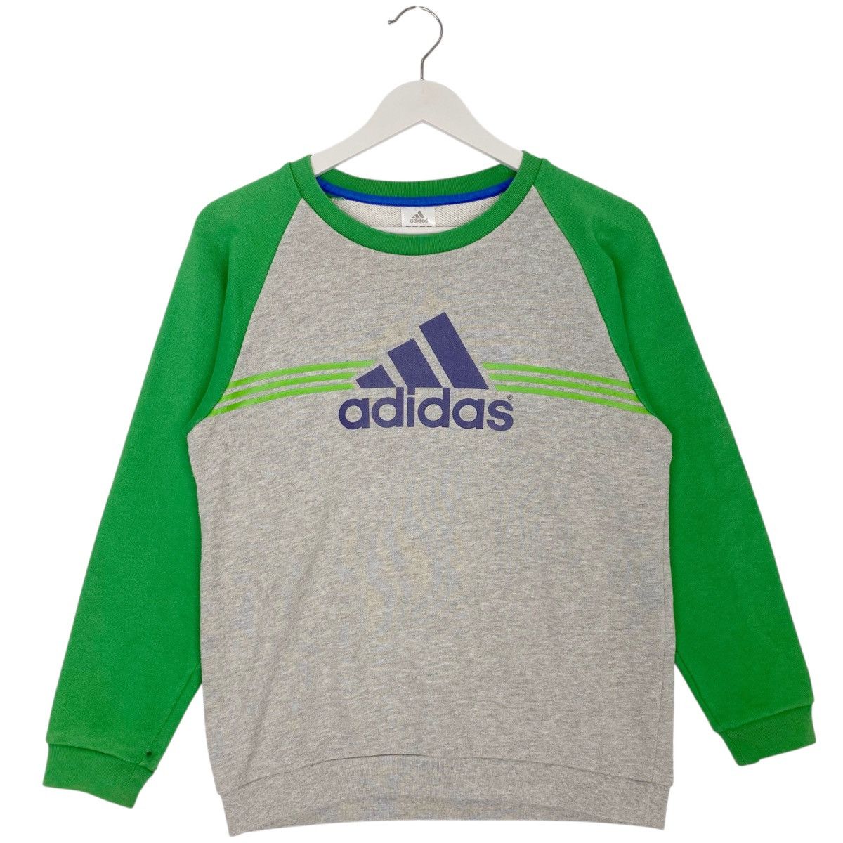 Vintage Vintage Adidas Crewneck Sweatshirt Green Pullover Jumper S Size US S / EU 44-46 / 1 - 1 Thumbnail
