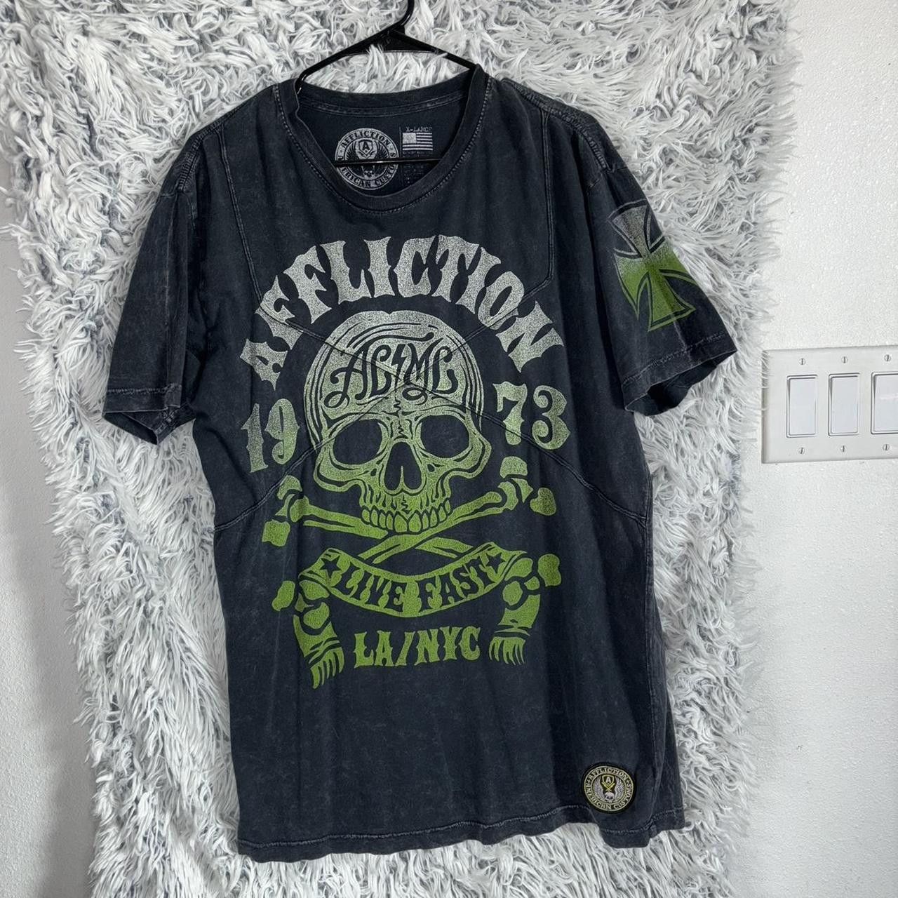 Affliction Affliction black and green skull t-shirt men's Size US XL / EU 56 / 4 - 1 Thumbnail