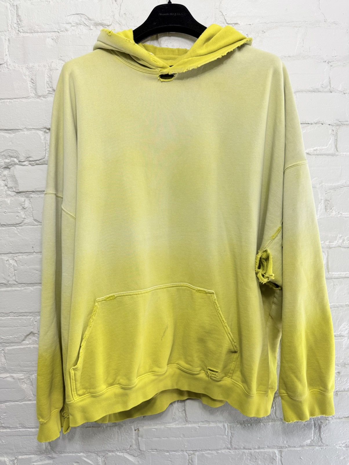 Balenciaga Balenciaga FW21 Afterworld thrashed hoodie Size US XXL / EU 58 / 5 - 9 Thumbnail