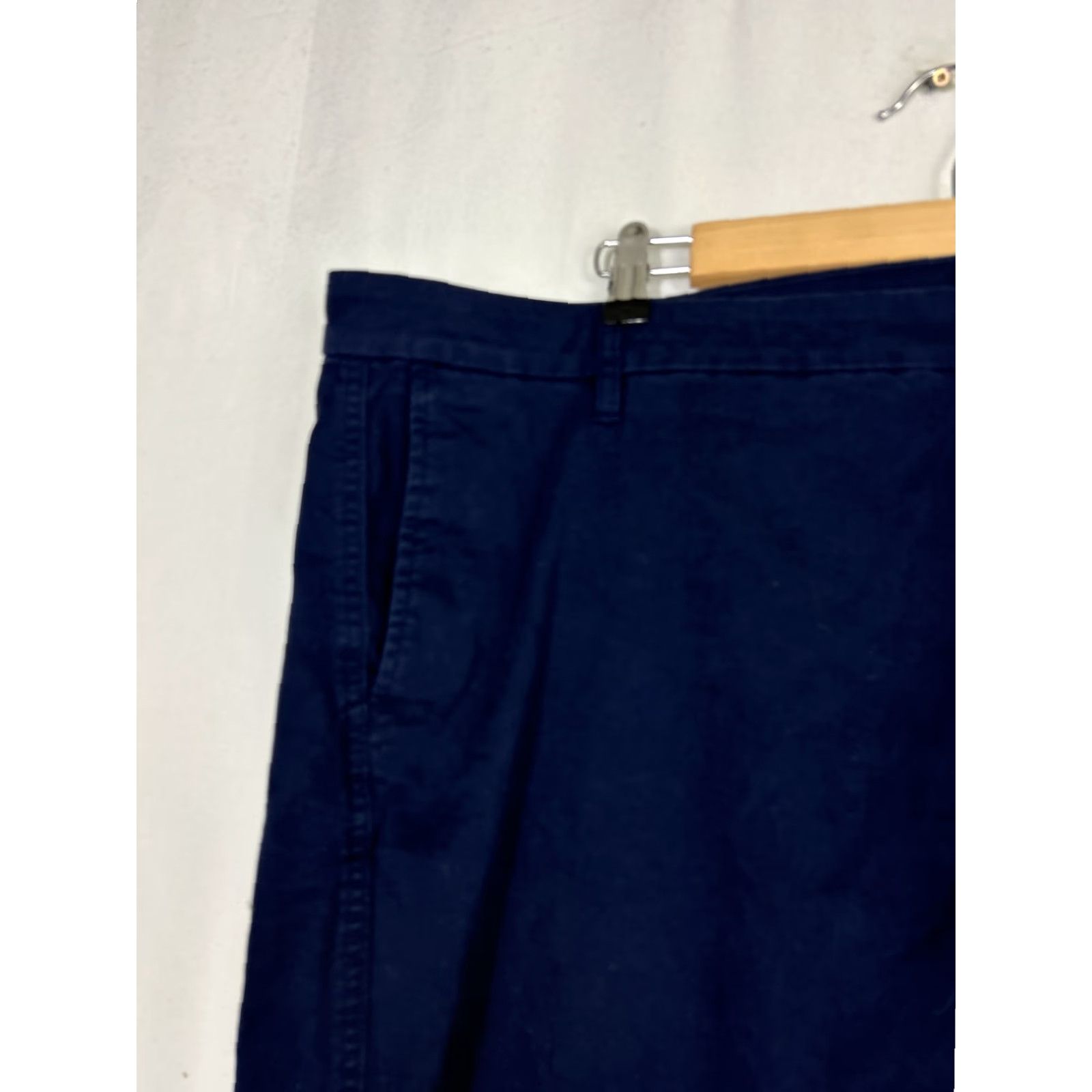 J.Crew J.CREW Womens Chino Pants Navy 22 High Rise Girlfriend Blue Cotton Blend Shirt? Size ONE SIZE - 4 Thumbnail