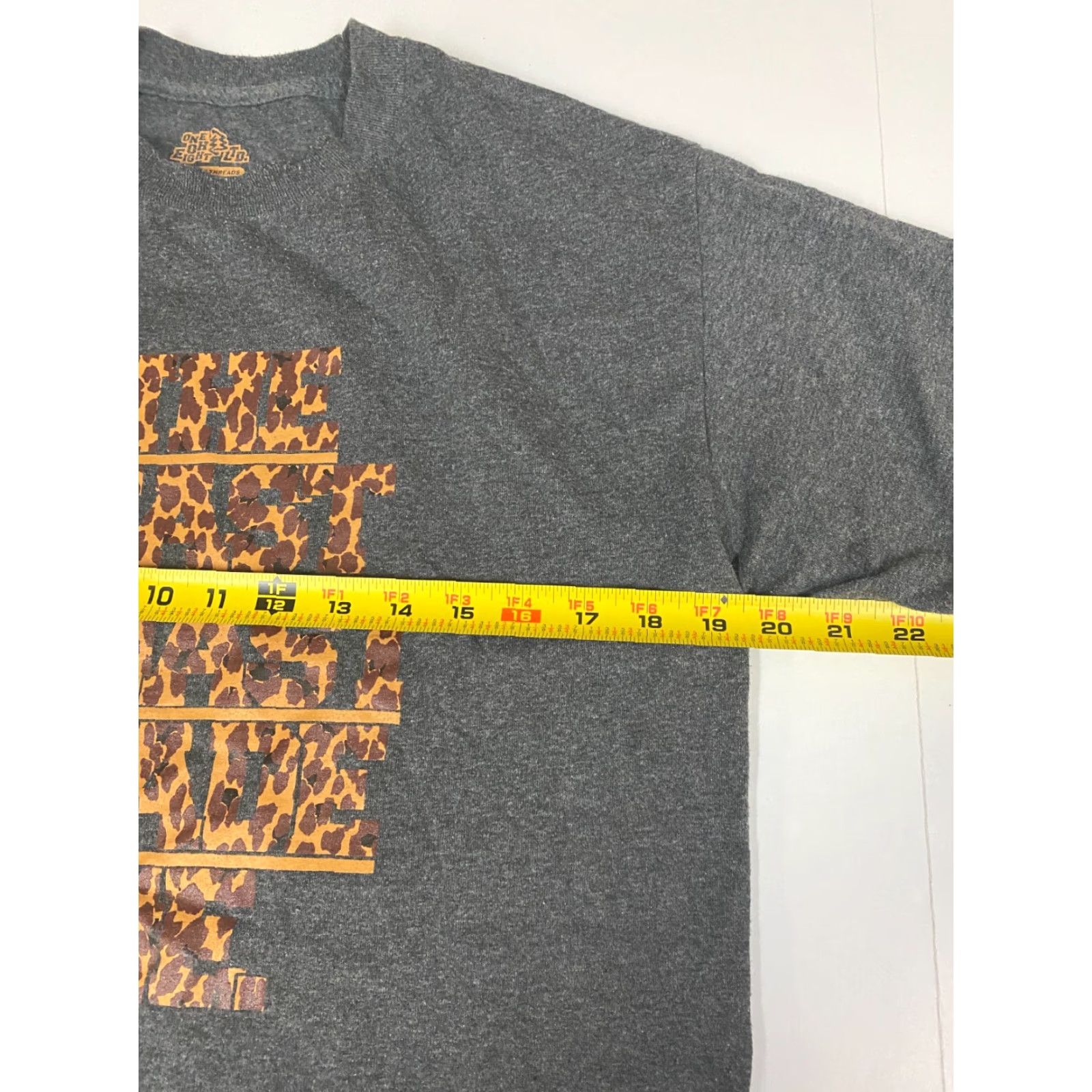 Vintage One oh Eight Mens T Shirt M Gray Halloween Sports Logo Crew Neck Short Sleeve Cotton Printed Vintage: No? Size US M / EU 48-50 / 2 - 6 Thumbnail