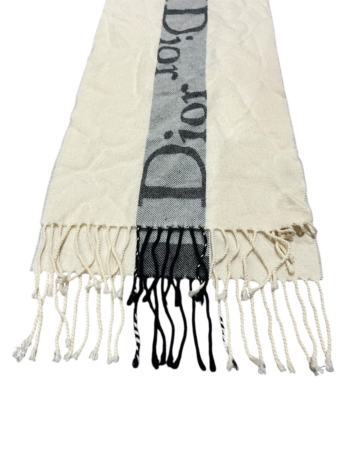 Dior Christian Dior scarf In comfortable and elegant wool blend Size ONE SIZE - 3 Thumbnail