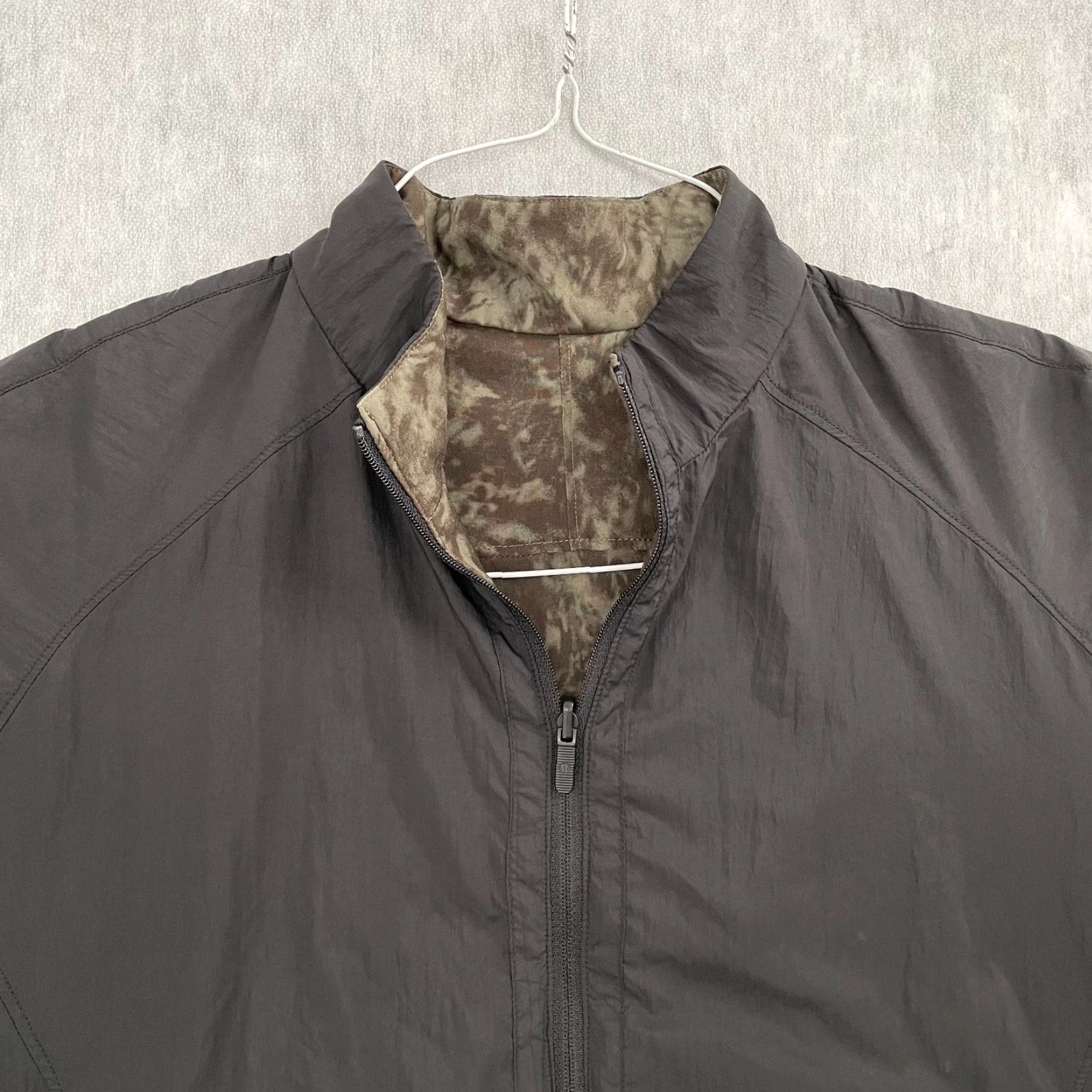 Lululemon Lululemon Jacket 6 Black Green Reversible Full Zip Bomber Active Ladies Womens Size M / US 6-8 / IT 42-44 - 5 Thumbnail