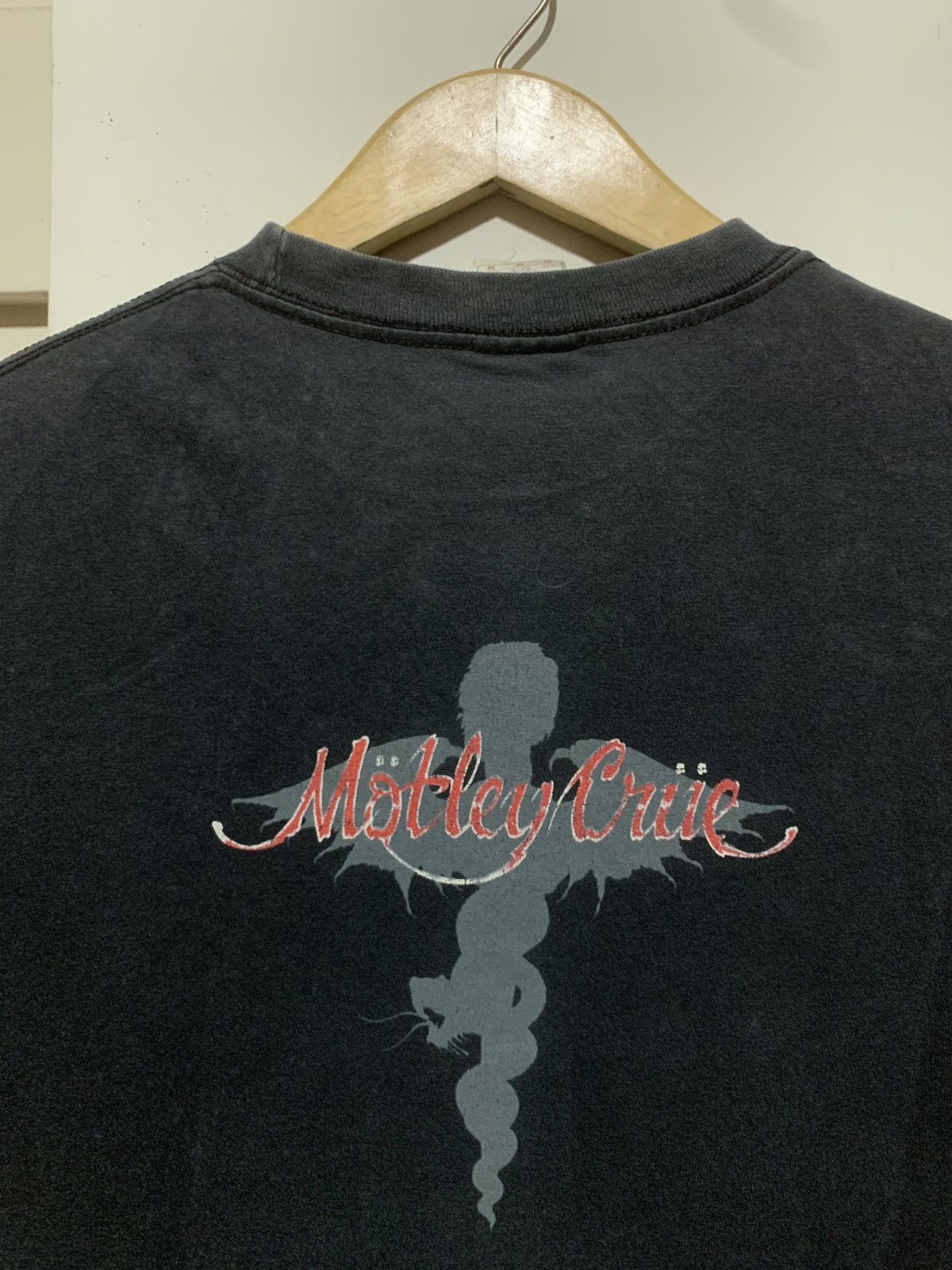 Band Tees Vintage 2003 Motley Crue - Dr. Feelgood Amiri Style Tee Size US M / EU 48-50 / 2 - 12 Thumbnail