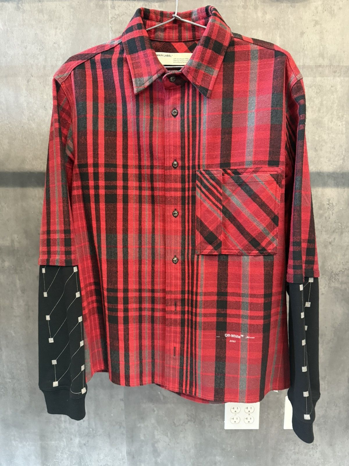 Off-White OFF WHITE FANEL SIZE L Size US L / EU 52-54 / 3 - 1 Thumbnail