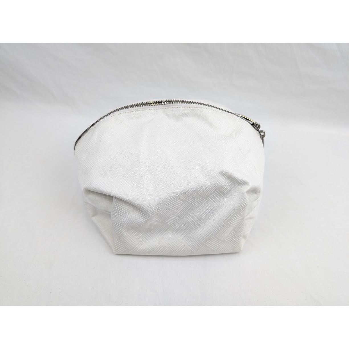 Bottega Veneta o1rshd1 Size: OS / Jacquard Pouch in White/Silver Size ONE SIZE - 4 Thumbnail
