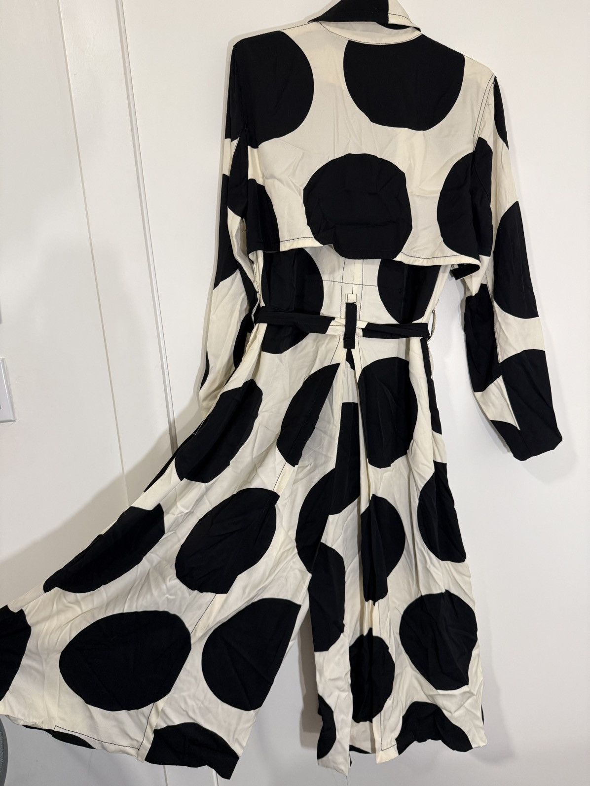 Zara Zara Black/White Polka Dot Coat Size M / US 6-8 / IT 42-44 - 7 Thumbnail