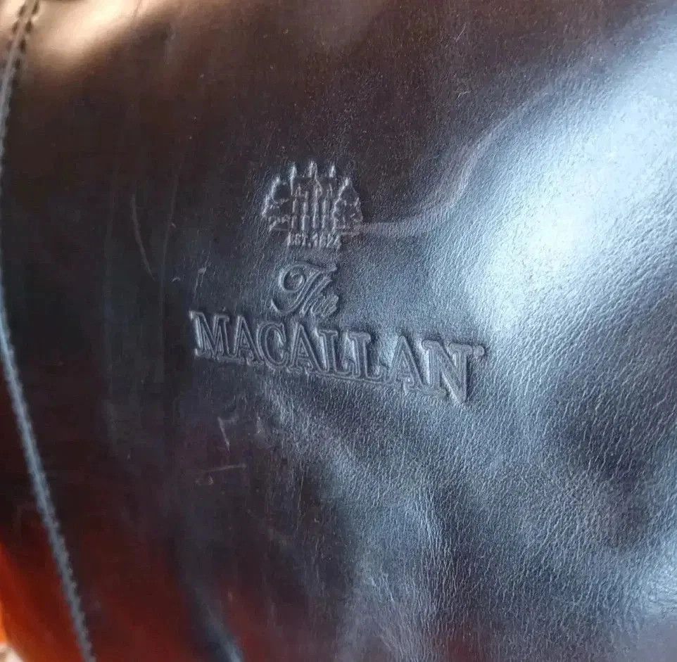 Other RARE THE MACALLAN OIL WAXED LEATHER BAG TRAVEL WEEKEND Size ONE SIZE - 6 Thumbnail