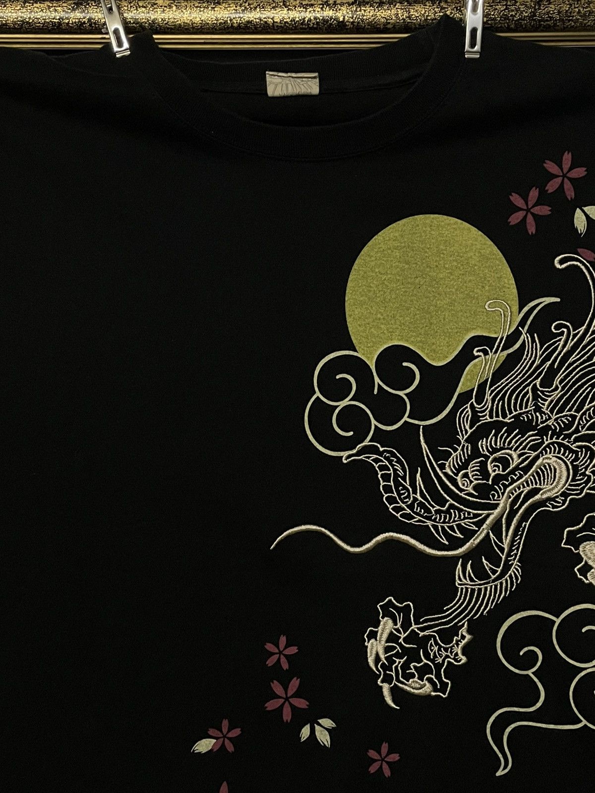 Japanese Brand Vintage 1990s Japan Designer Generate Sukajan Embroidery Tee Size US M / EU 48-50 / 2 - 3 Thumbnail