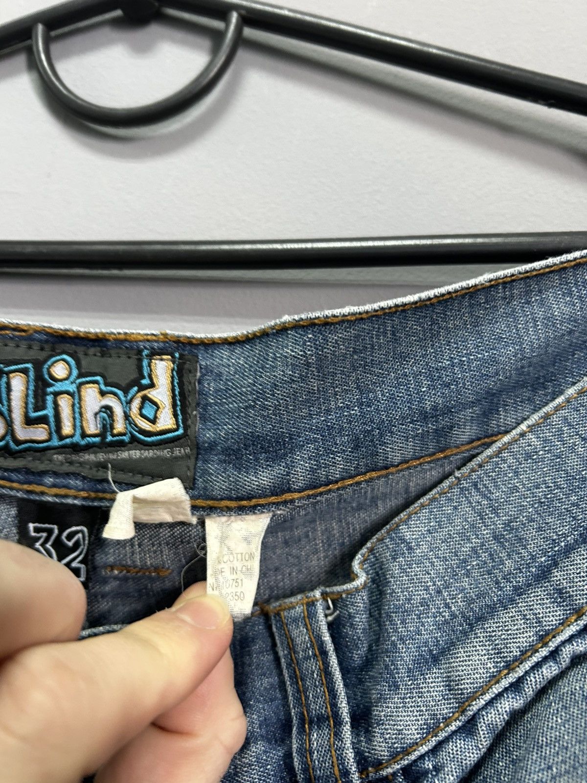 Blind Skateboards Vintage Blind Baggy Jeans Japanese Faded Wide Flared Rare Size US 32 / EU 48 - 5 Thumbnail
