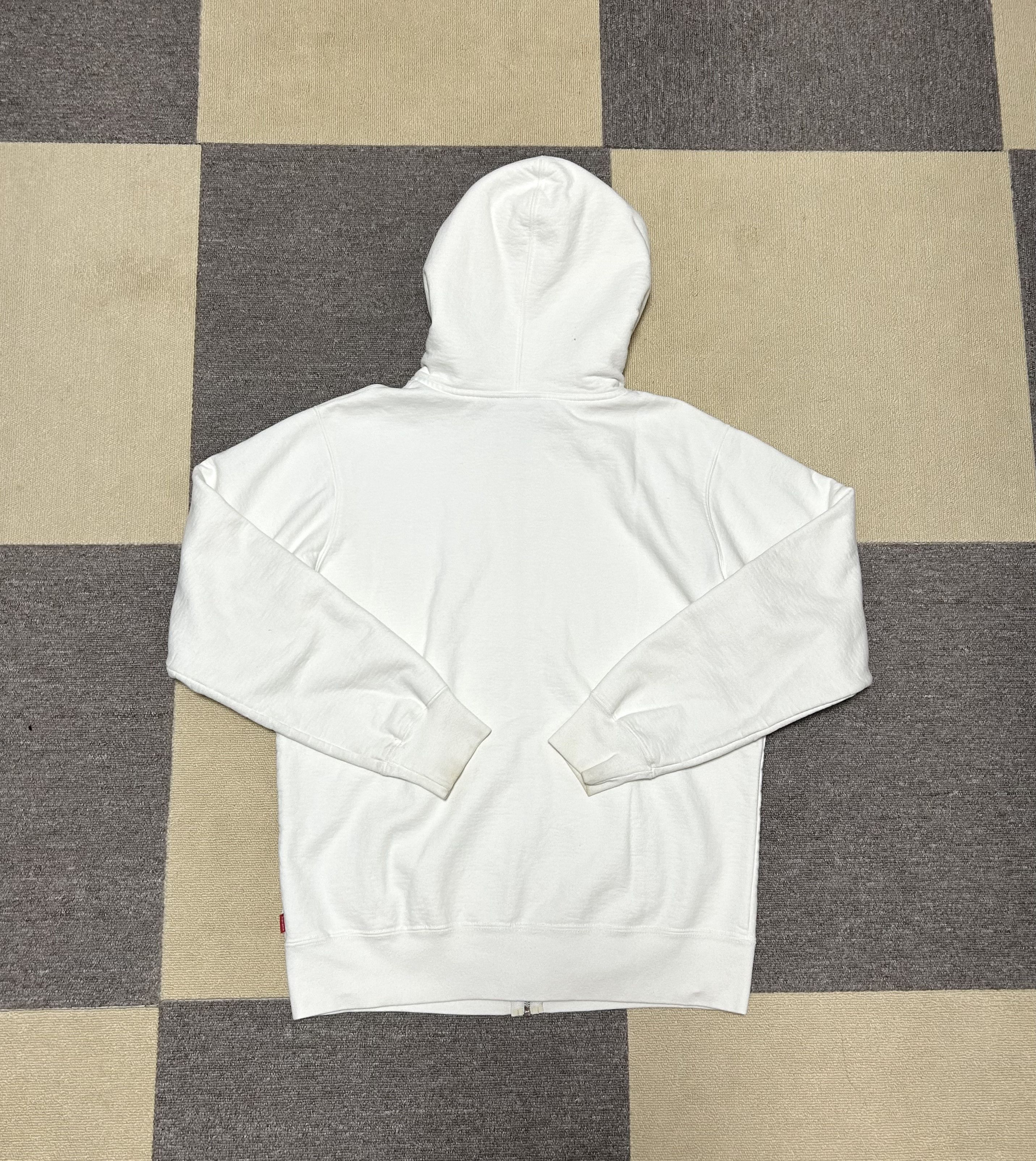 Supreme Supreme Felt hooded Logo Zip Hoodie White Size US L / EU 52-54 / 3 - 2 Thumbnail