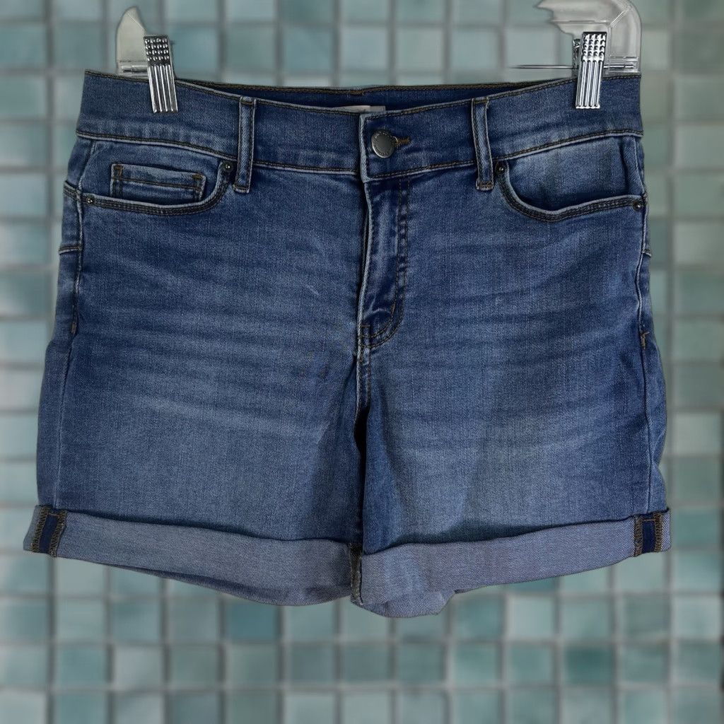 Juicy Couture Juicy Couture Denim Shorts Womens Size 8 Blue Cuffed 4-Inch Inseam Casual Activewear Size 30" / US 8 / IT 44 - 1 Thumbnail