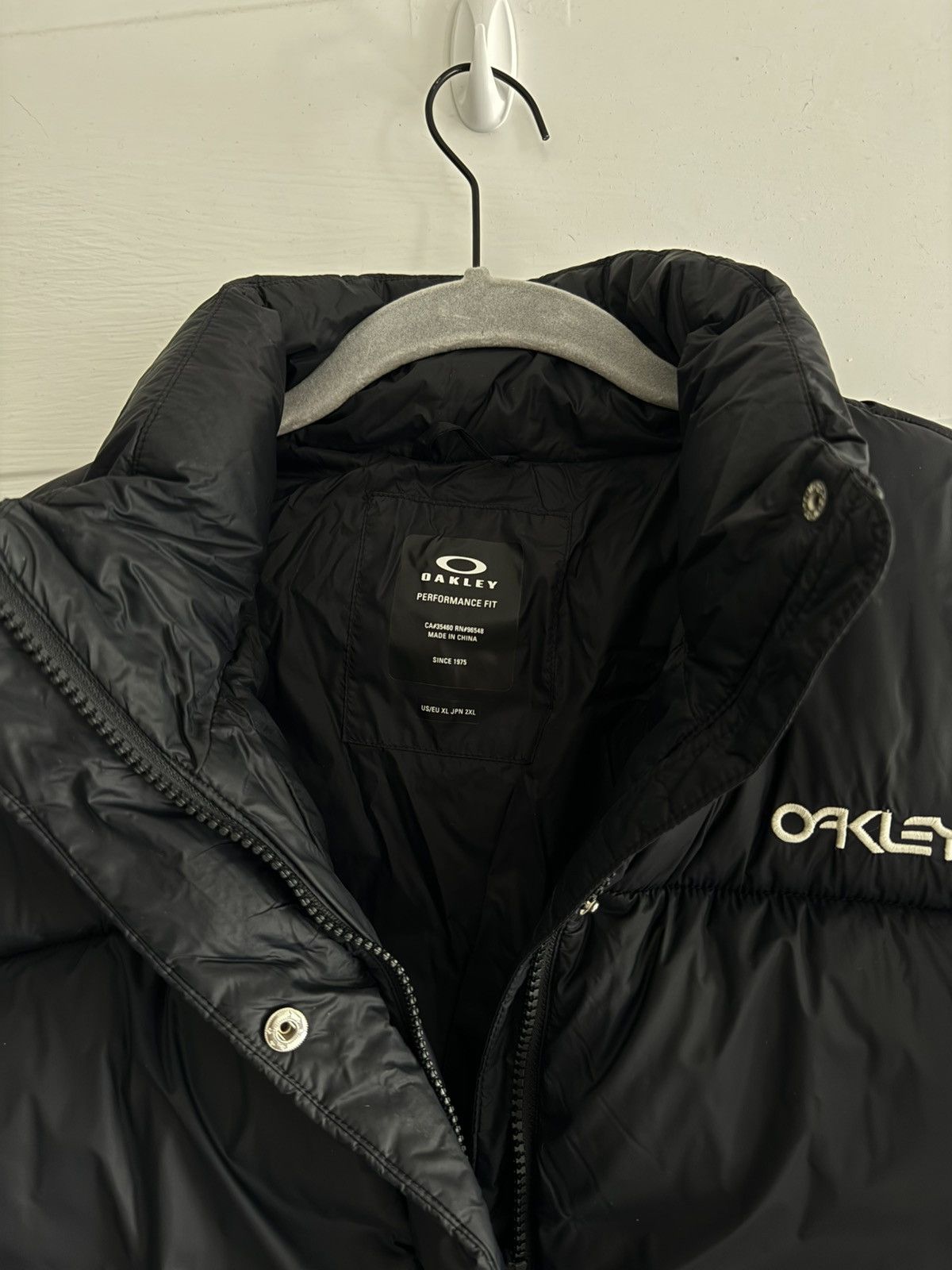 Oakley Oakley Women’s TNP Puffy Jacket Size XL / US 12-14 / IT 48-50 - 3 Thumbnail