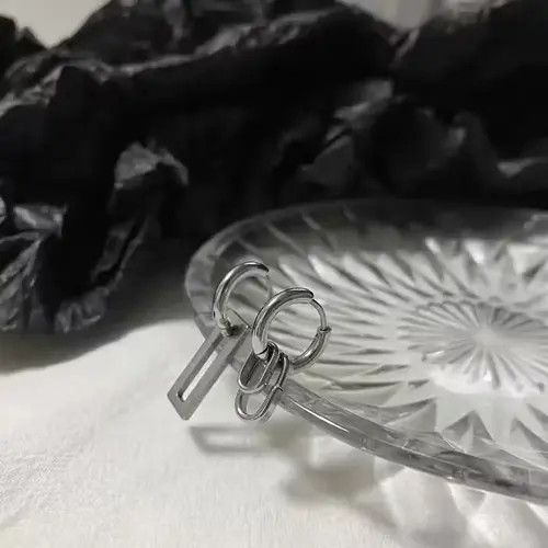 Sterling Silver Retro punk earrings （1pairs） Size ONE SIZE - 2 Thumbnail