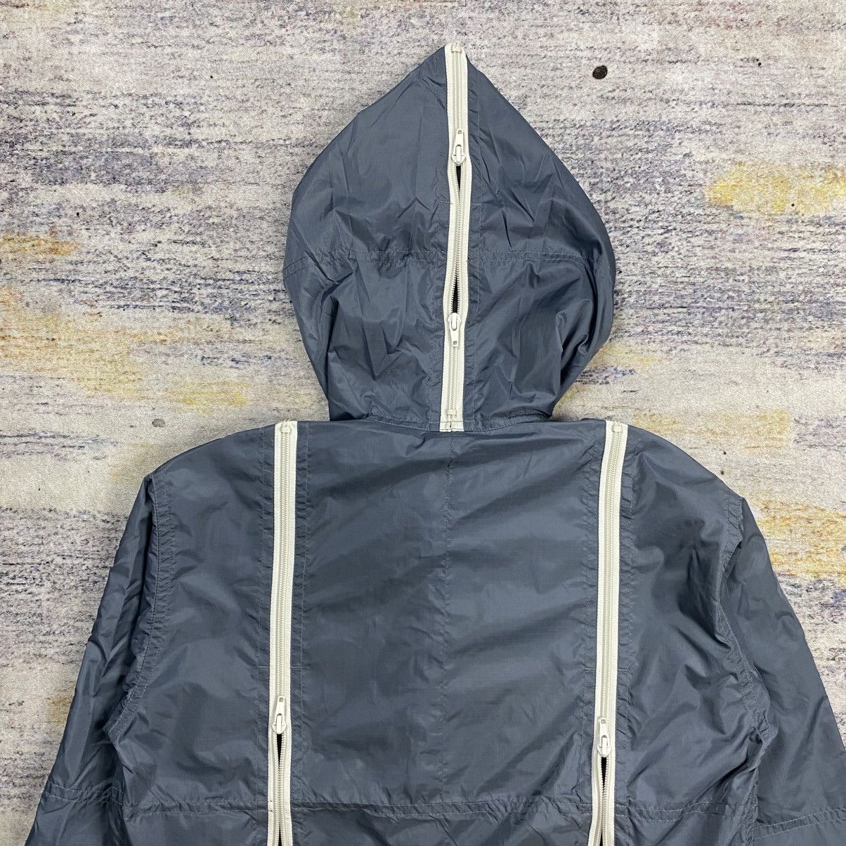 Final Home Final home survival jacket Size US S / EU 44-46 / 1 - 6 Thumbnail