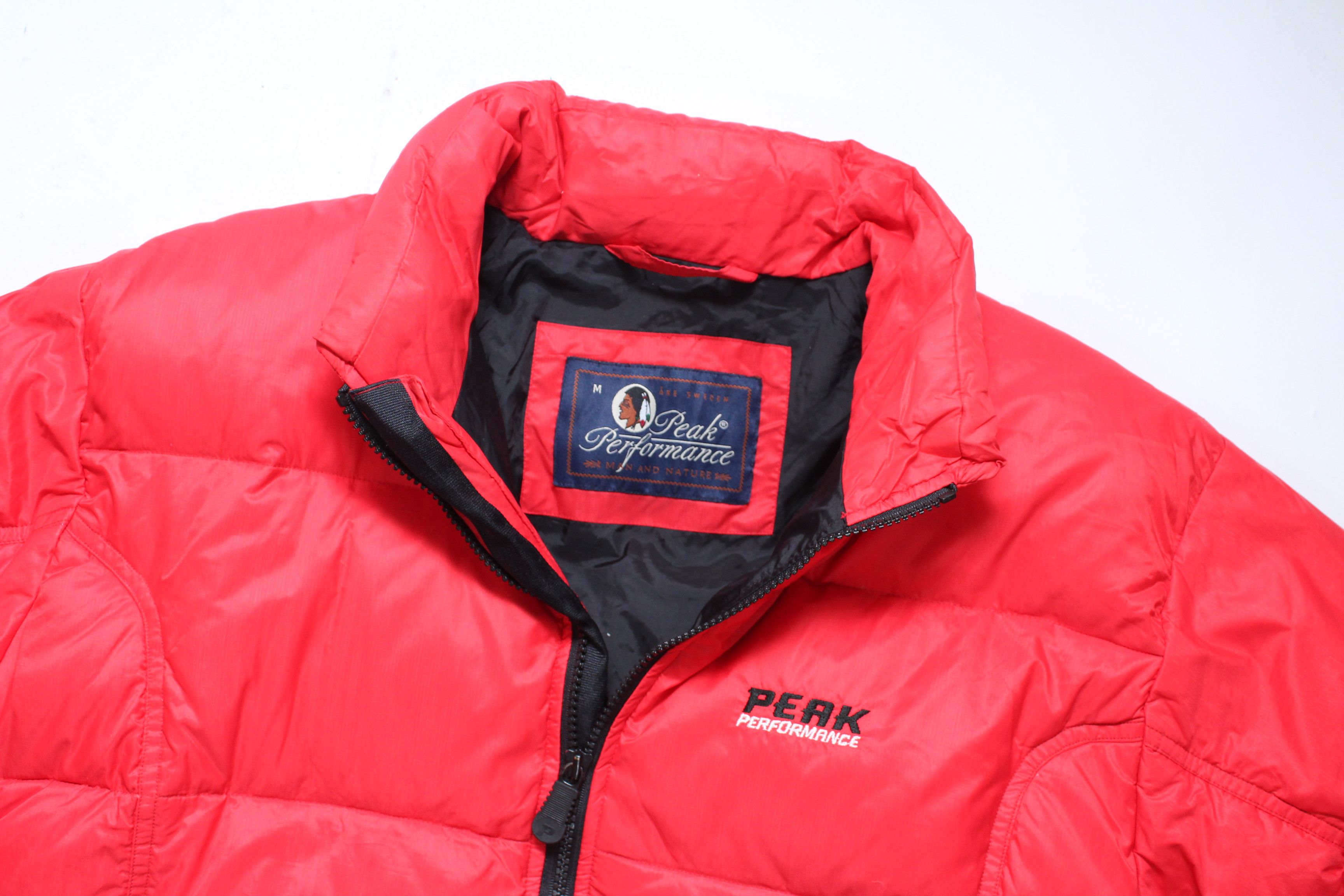 Peak Performance Peak Performance Down Jacket Coat Mens Size M Vintage Rare Size US M / EU 48-50 / 2 - 9 Thumbnail