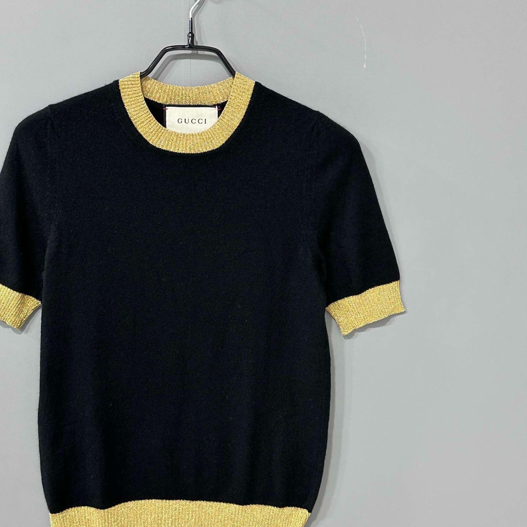 Gucci Gucci gold thread black knitted short sleeves 2501-Nextarro Size US S / EU 44-46 / 1 - 2 Thumbnail