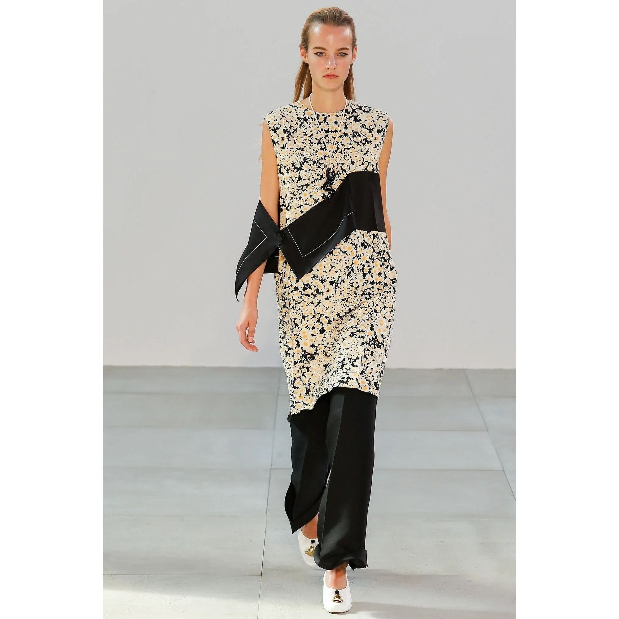 Celine Celine by Phoebe Philo SS 2015 Floral Viscose Dress Size 40 Size M / US 6-8 / IT 42-44 - 1 Thumbnail