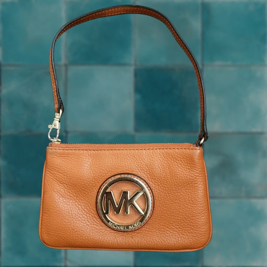 Michael Kors MICHAEL KORS SOFT PEBBLED GENUINE LEATHER MK LOGO WRISTLET in Tangerine Red Coral Red One Size Wristlet Womens Credit Card Zipper Strap Size ONE SIZE - 1 Thumbnail