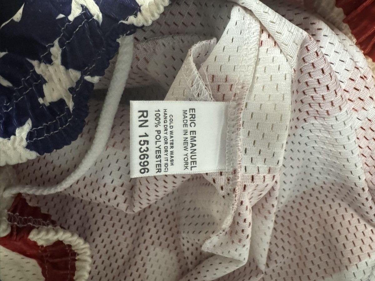 Eric Emanuel Eric Emanuel July 4th Shorts Size US 32 / EU 48 - 4 Thumbnail