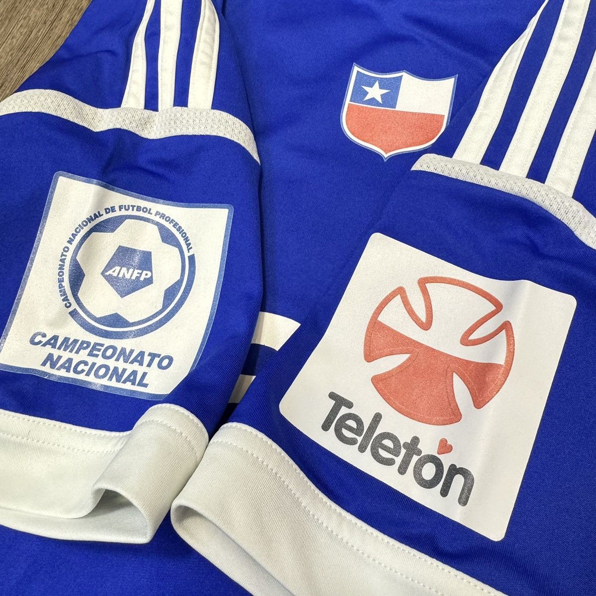 Adidas Universidad de Chile 12/13 home shirt #2 Videla Size US M / EU 48-50 / 2 - 9 Thumbnail