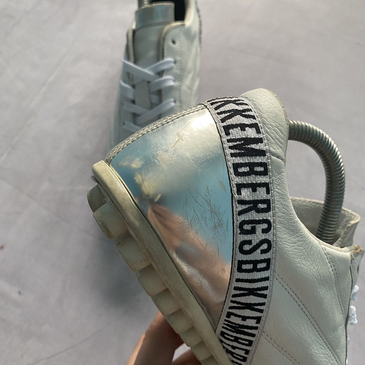 Dirk Bikkembergs Archive Dirk Bikkembergs Vintage White Balenciaga Style Size US 6 / EU 39 - 10 Thumbnail